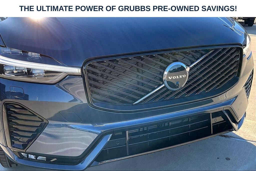 2026 Volvo XC60 B5 Plus