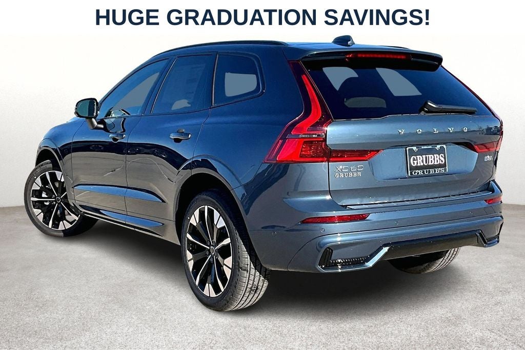 2026 Volvo XC60 B5 Plus