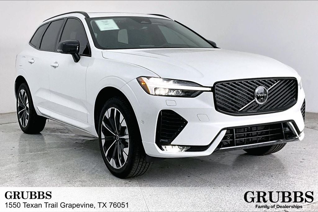 2026 Volvo XC60 B5 Plus