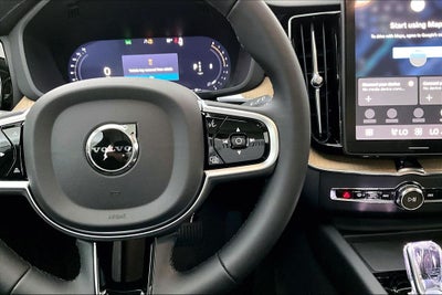 2026 Volvo XC60 B5 Plus