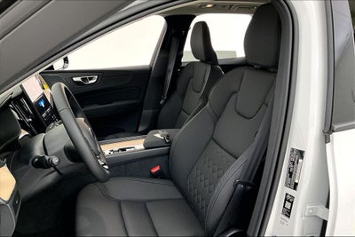 2026 Volvo XC60 B5 Plus
