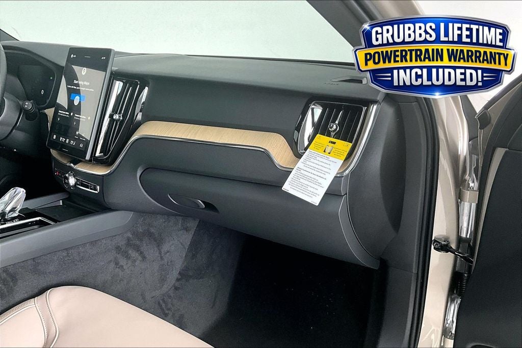 2026 Volvo XC60 B5 Plus