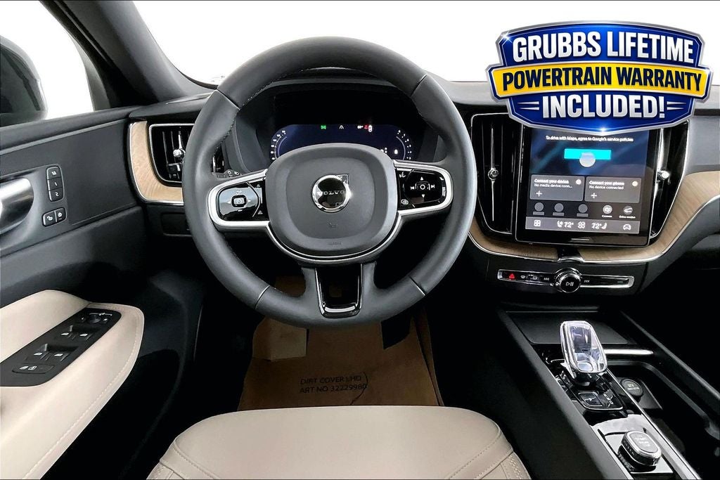 2026 Volvo XC60 B5 Plus