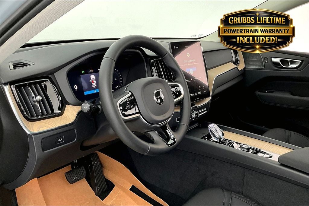 2026 Volvo XC60 B5 Plus