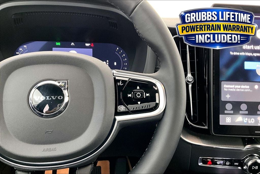 2026 Volvo XC60 B5 Ultra Black Edition