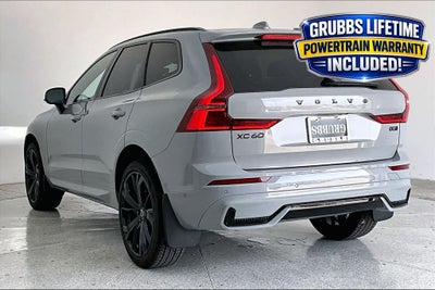 2026 Volvo XC60 B5 Ultra Black Edition
