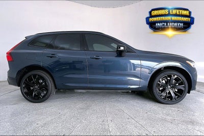 2026 Volvo XC60 B5 Ultra Black Edition