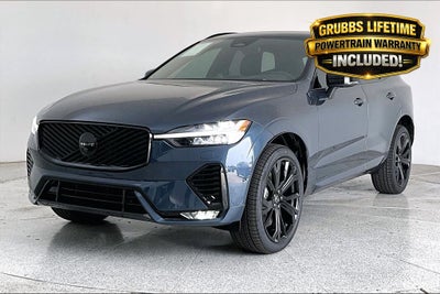 2026 Volvo XC60 B5 Ultra Black Edition