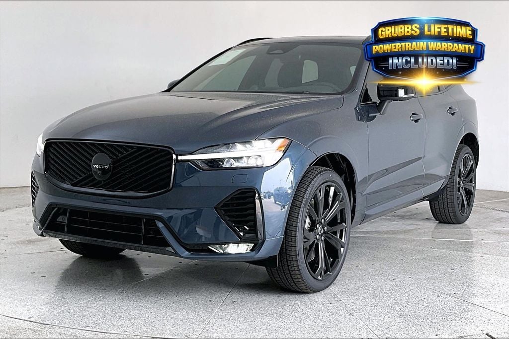 2026 Volvo XC60 B5 Ultra Black Edition