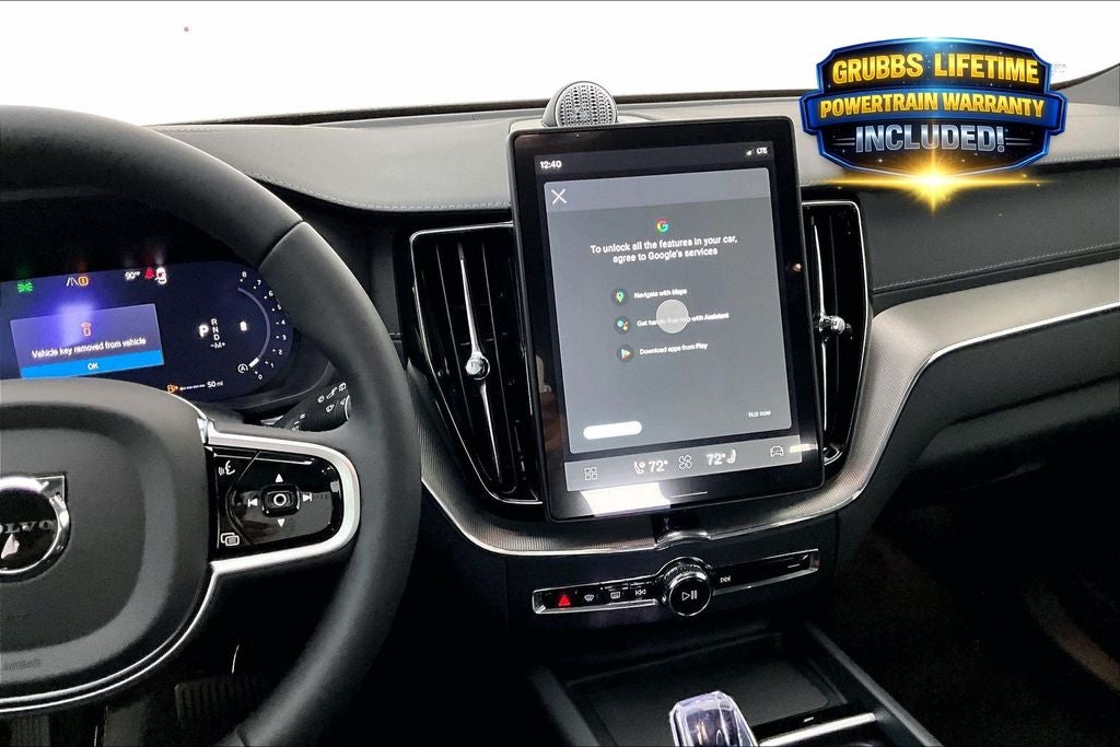 2026 Volvo XC60 B5 Ultra Black Edition
