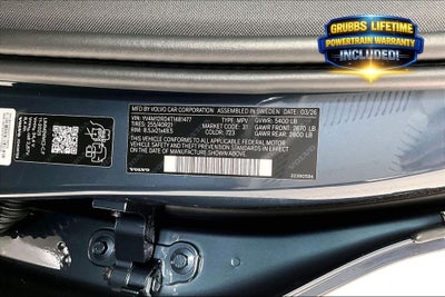 2026 Volvo XC60 B5 Ultra Black Edition