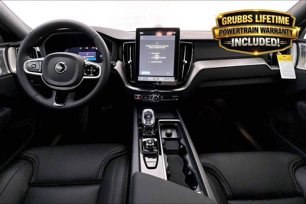 2026 Volvo XC60 B5 Ultra Black Edition