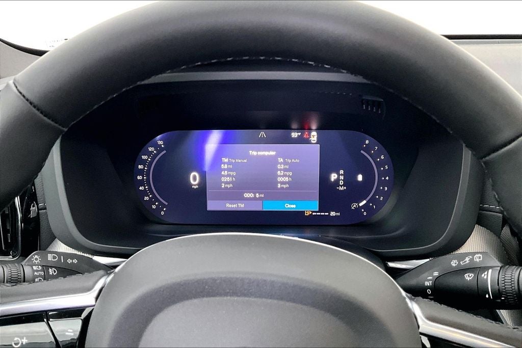2026 Volvo XC60 B5 Ultra Black Edition