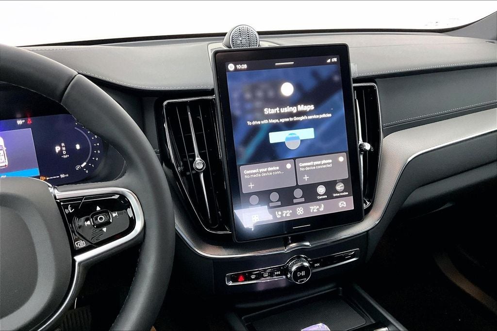 2026 Volvo XC60 B5 Ultra Black Edition