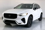 2026 Volvo XC60 B5 Ultra Black Edition
