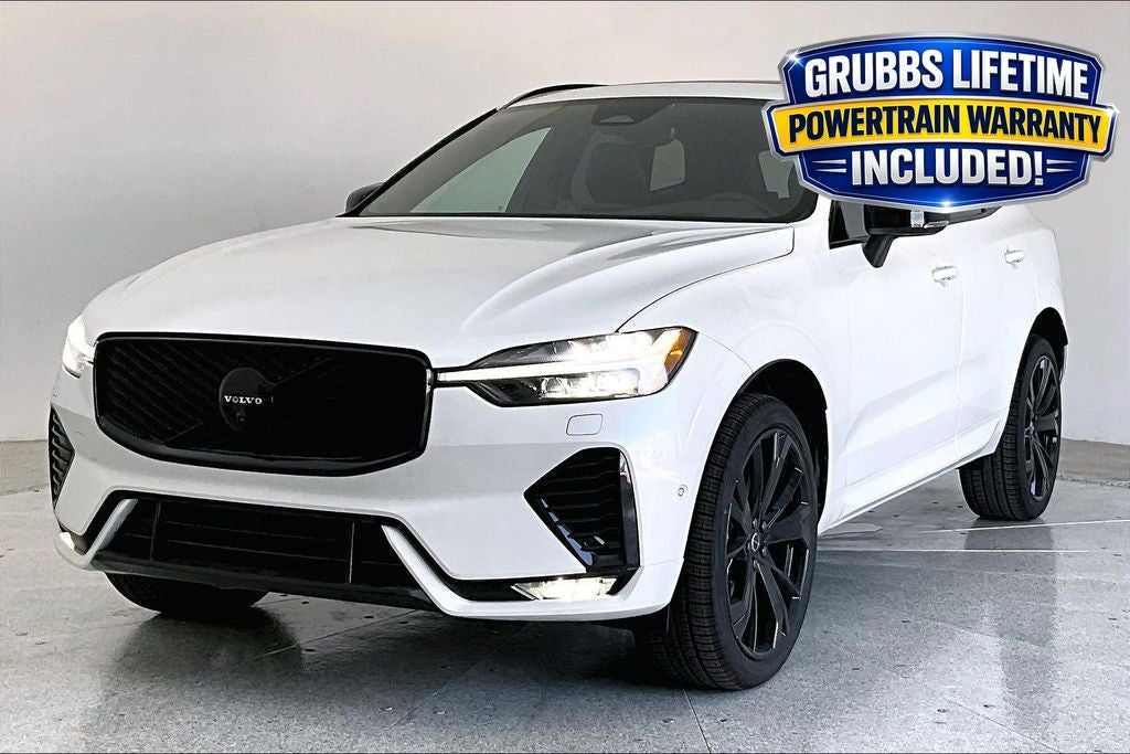 2026 Volvo XC60 B5 Ultra Black Edition