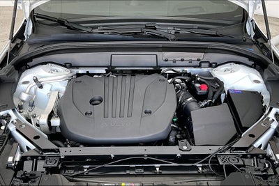 2026 Volvo XC60 B5 Ultra Black Edition