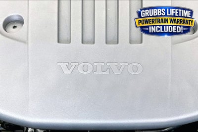 2026 Volvo XC60 B5 Ultra Black Edition