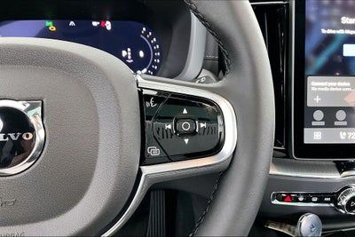2026 Volvo XC60 B5 Ultra Black Edition