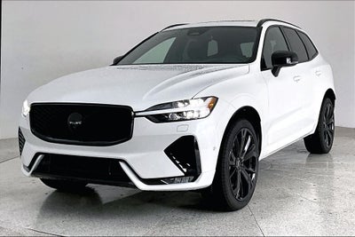 2026 Volvo XC60 B5 Ultra Black Edition