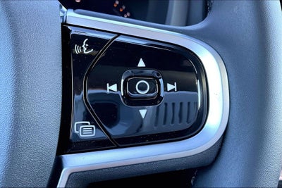 2026 Volvo XC60 B5 Core