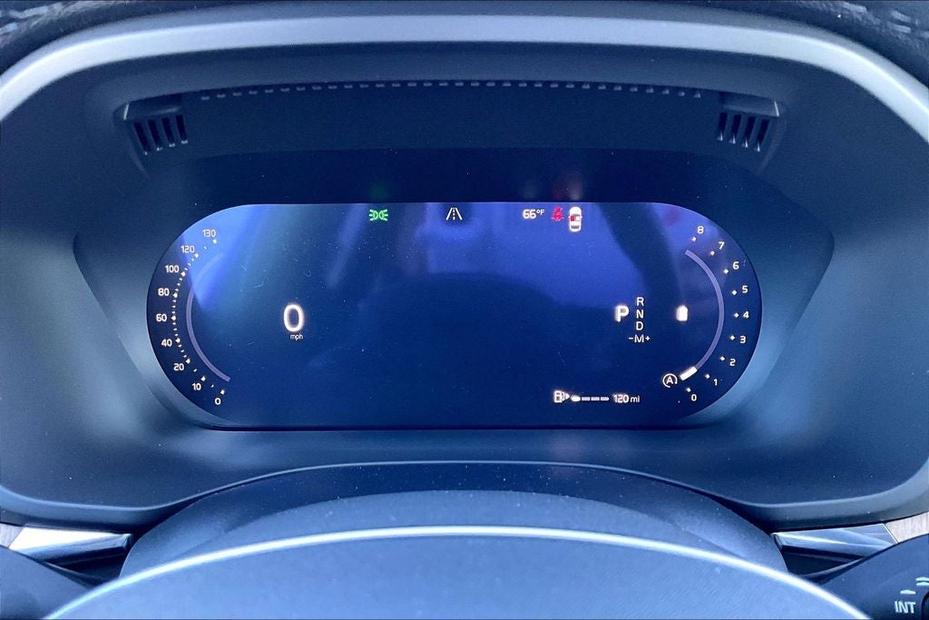 2026 Volvo XC60 B5 Core