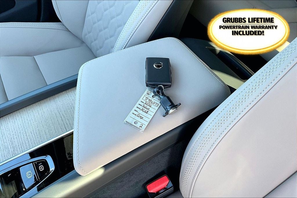 2026 Volvo XC60 B5 Core