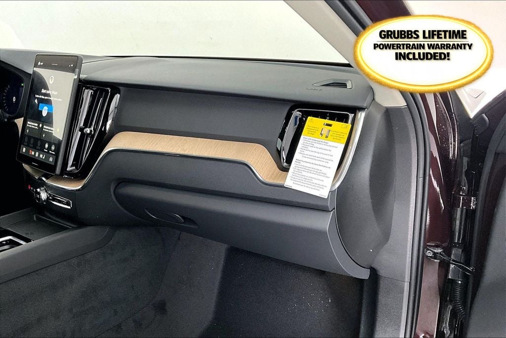 2026 Volvo XC60 B5 Core