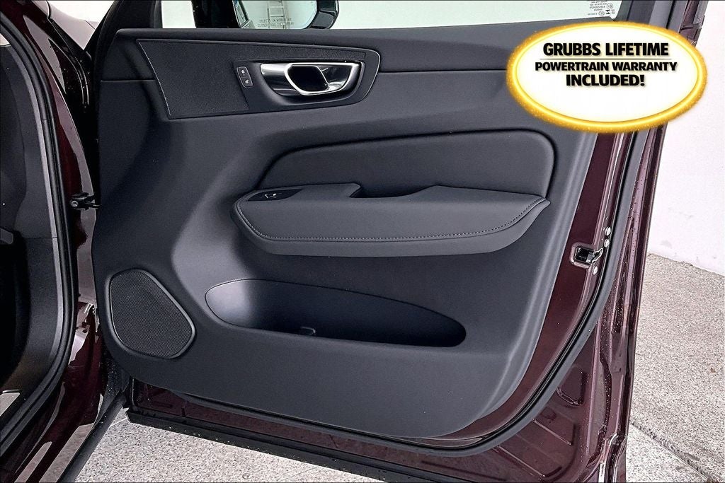 2026 Volvo XC60 B5 Core