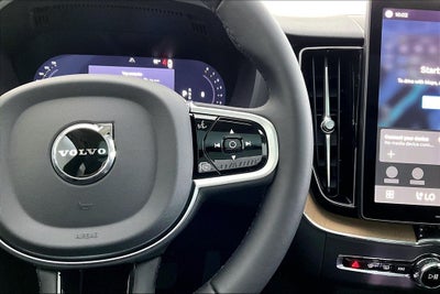 2026 Volvo XC60 B5 Core