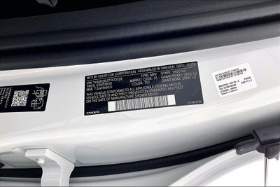 2026 Volvo XC60 B5 Core