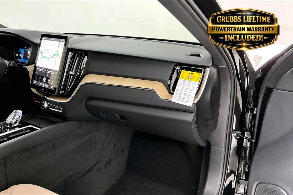 2026 Volvo XC60 B5 Core