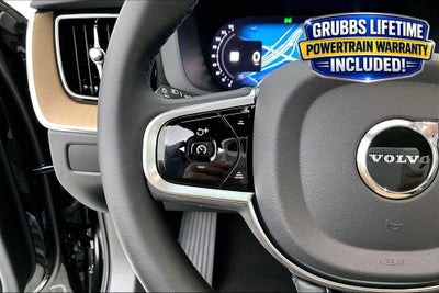 2026 Volvo XC60 B5 Core
