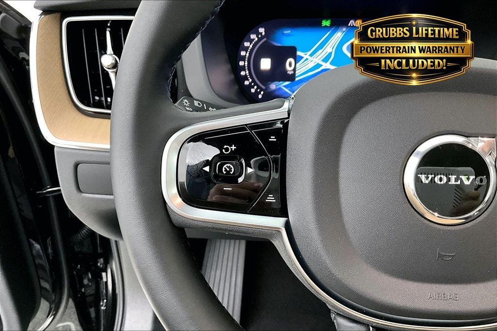 2026 Volvo XC60 B5 Core