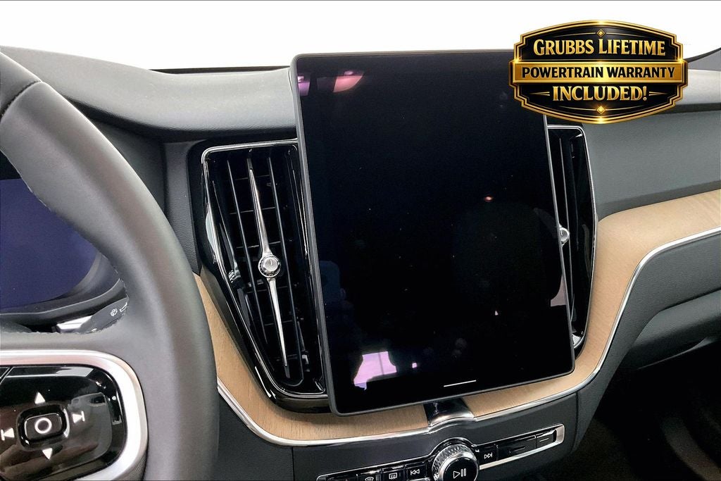 2026 Volvo XC60 B5 Core