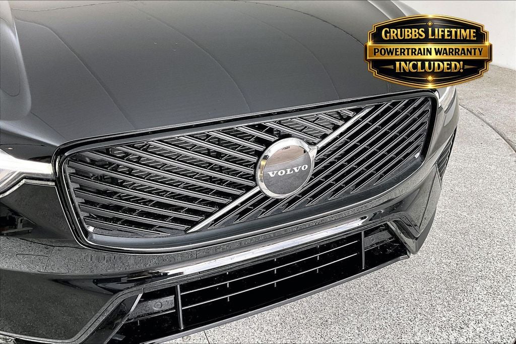 2026 Volvo XC60 B5 Core