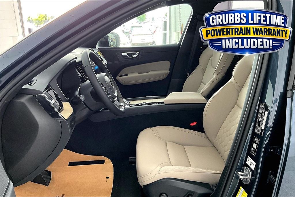 2026 Volvo XC60 B5 Core