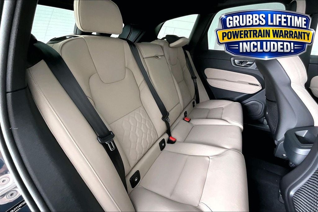 2026 Volvo XC60 B5 Core