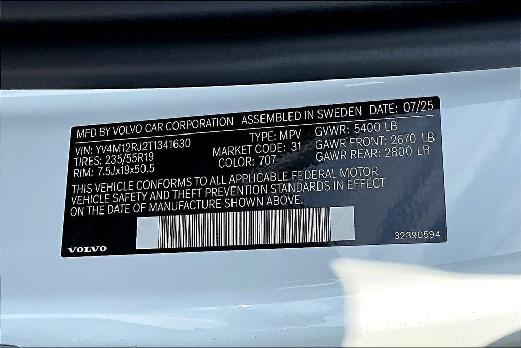 2026 Volvo XC60 B5 Core