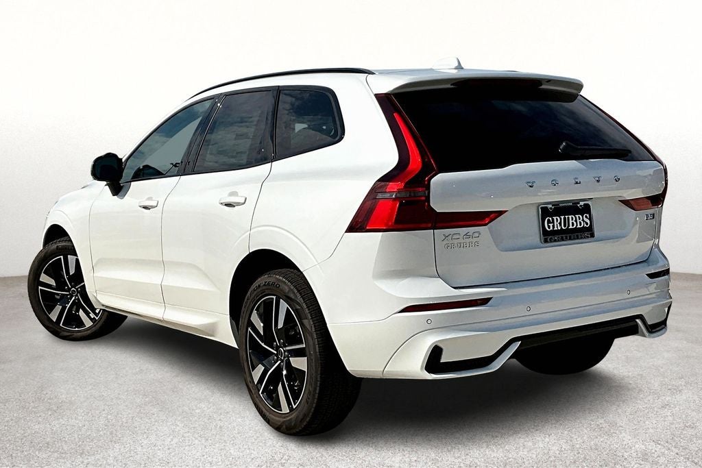 2026 Volvo XC60 B5 Core