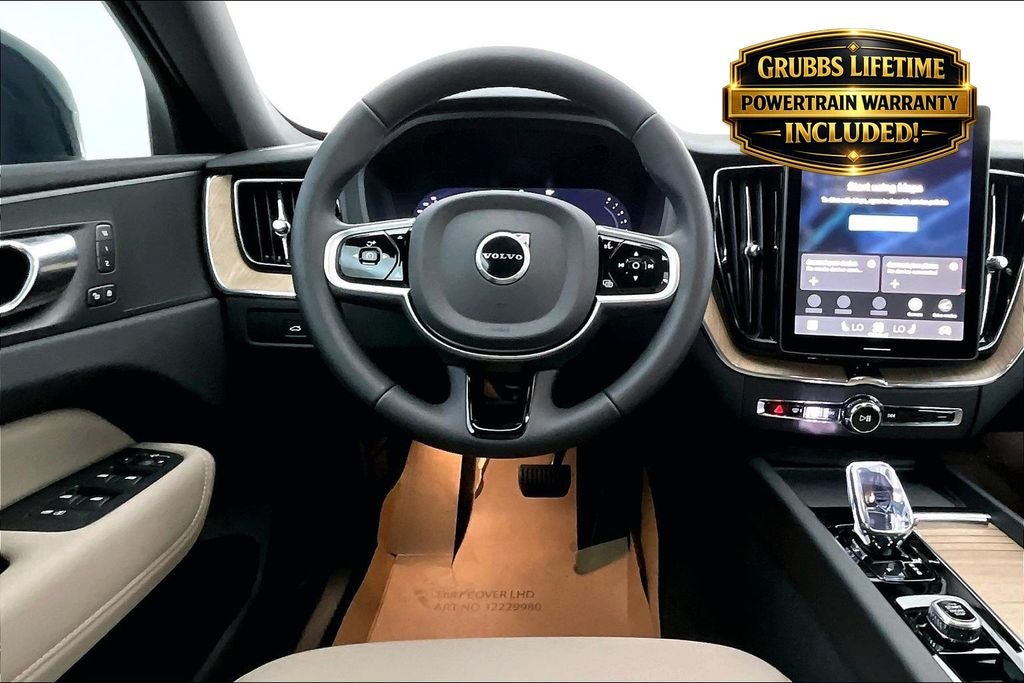 2026 Volvo XC60 B5 Core