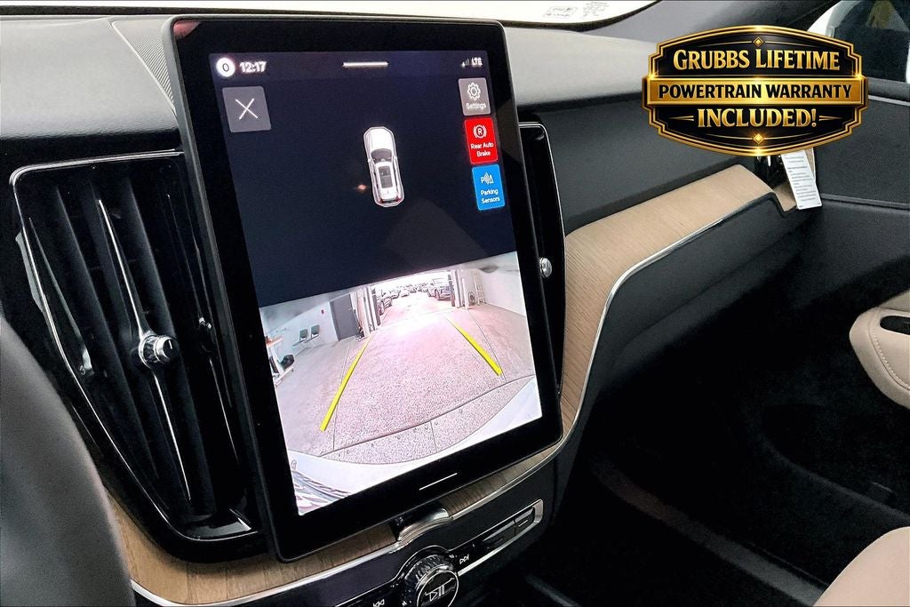 2026 Volvo XC60 B5 Core