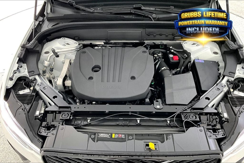 2026 Volvo XC60 B5 Core