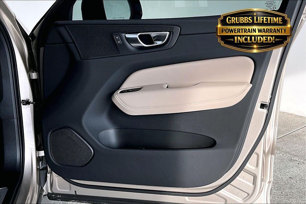 2026 Volvo XC60 B5 Core