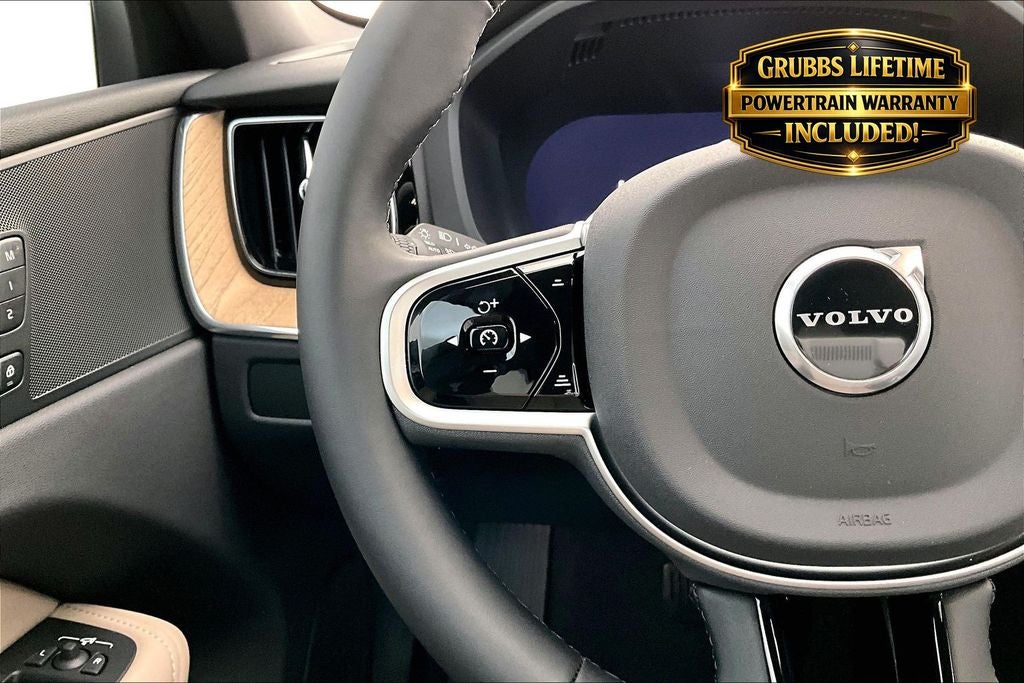 2026 Volvo XC60 B5 Core