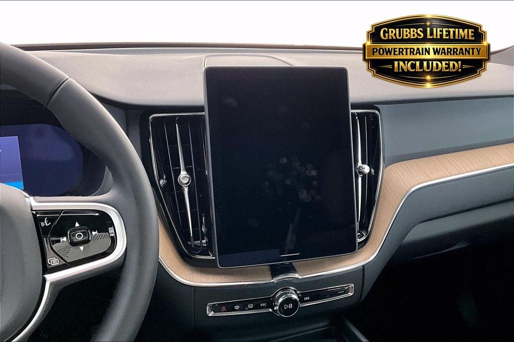 2026 Volvo XC60 B5 Core