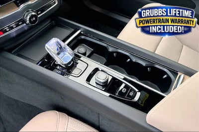 2026 Volvo XC60 B5 Core