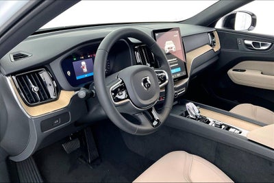 2026 Volvo XC60 B5 Core