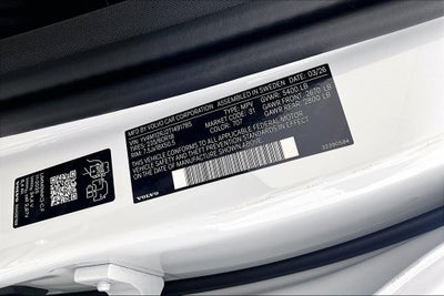 2026 Volvo XC60 B5 Core