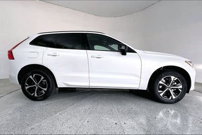 2026 Volvo XC60 B5 Core